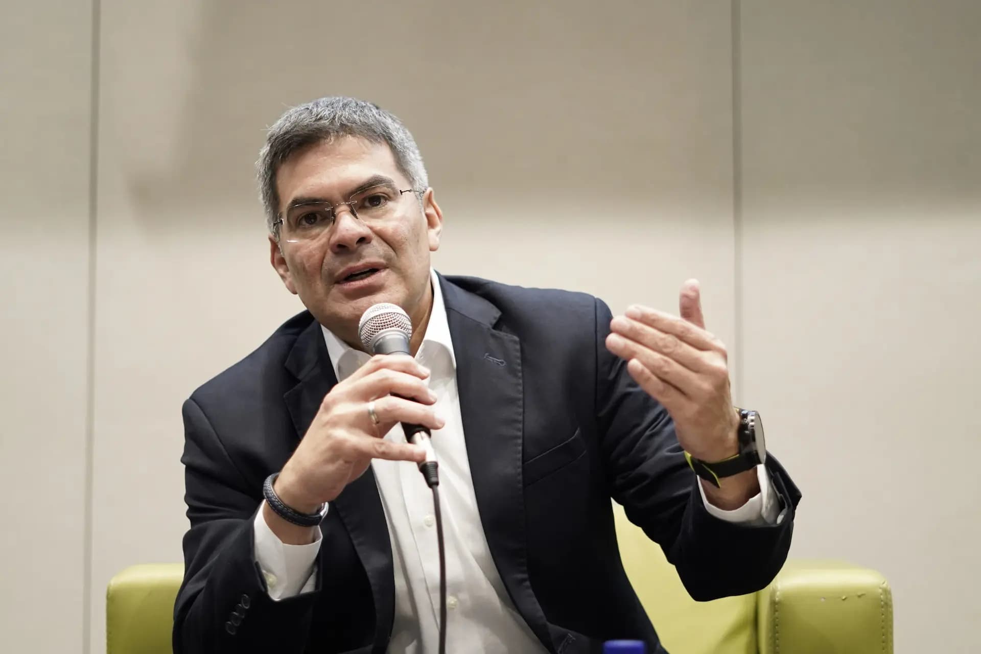 "Hay tecnología para avanzar en sostenibilidad, es cuestión de velocidad": presidente para Sudamérica de Schneider Electric